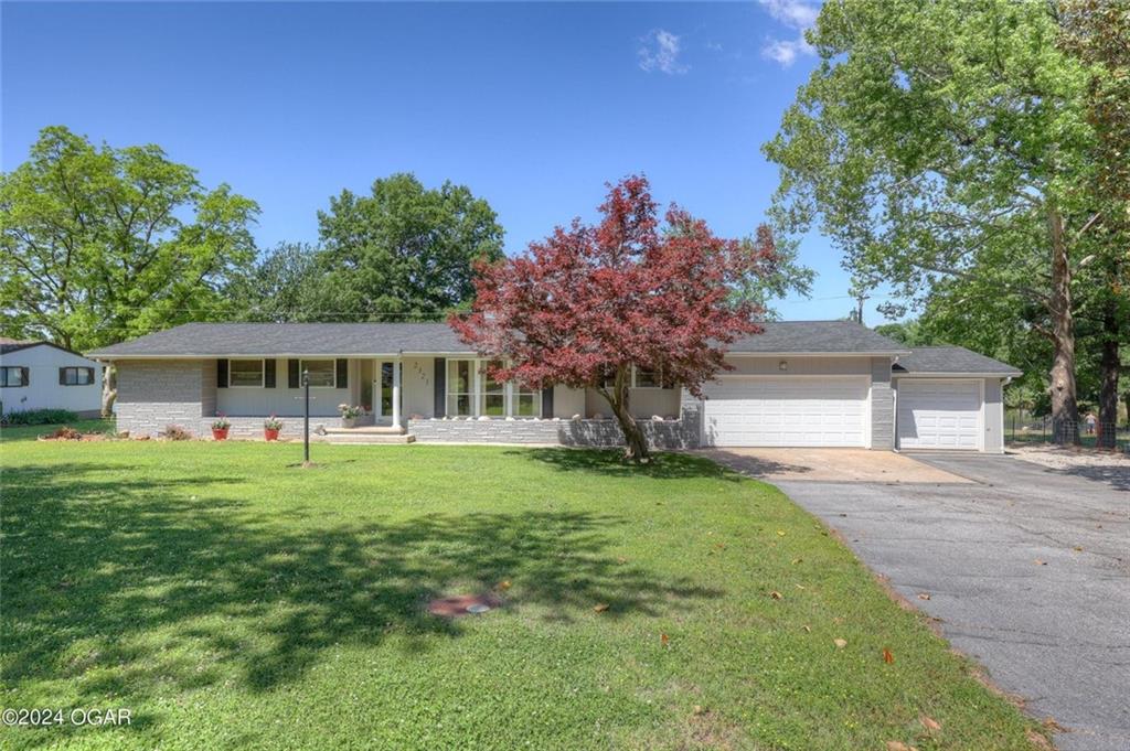 Listing Photo MLS #HMS2546896