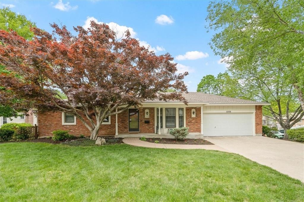 Listing Photo MLS #HMS2546898