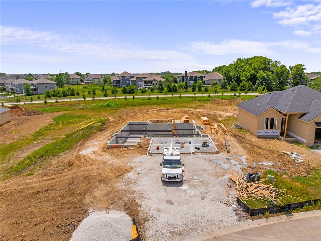 Listing Photo MLS #HMS2546974