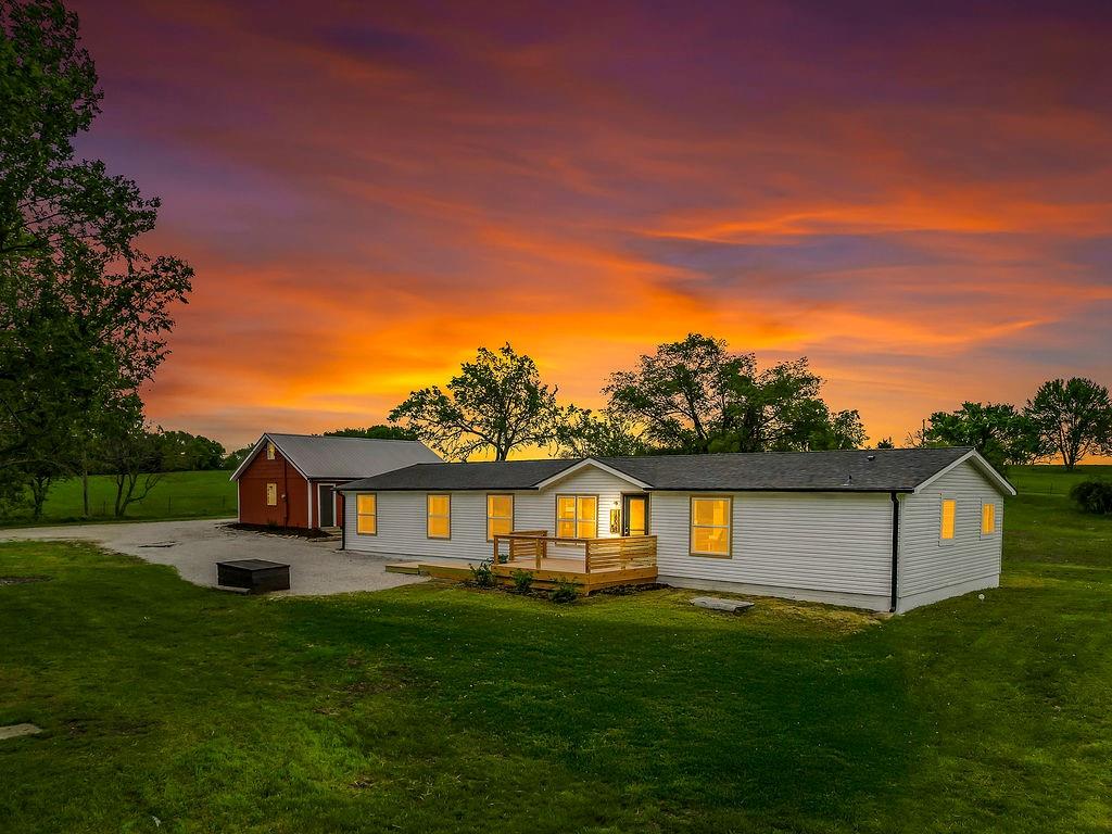 Listing Photo MLS #HMS2547007
