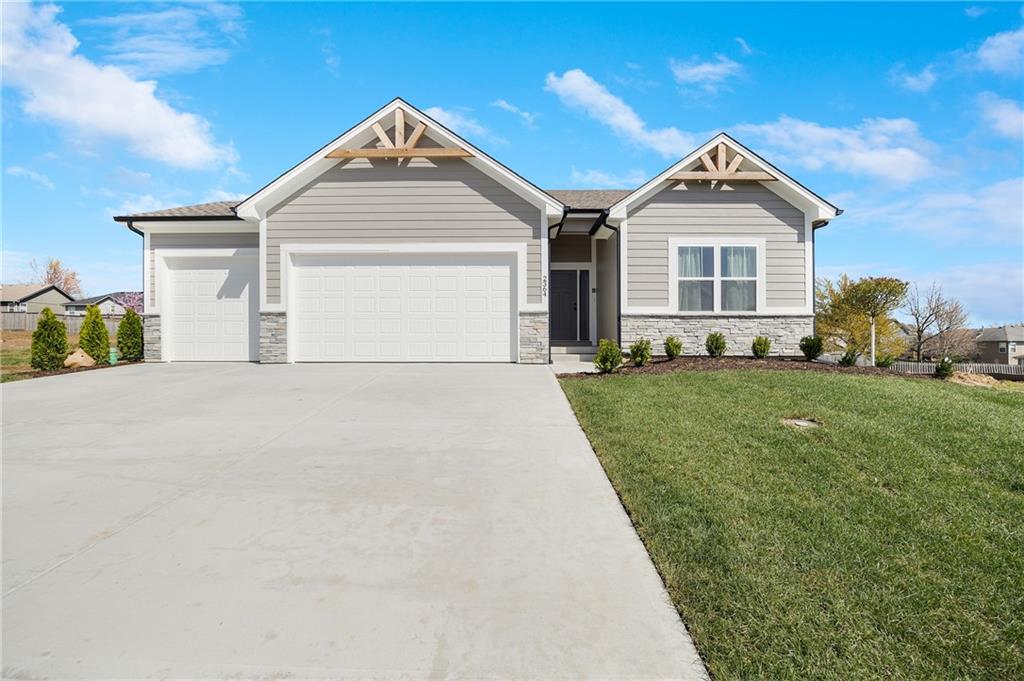 Listing Photo MLS #HMS2547053