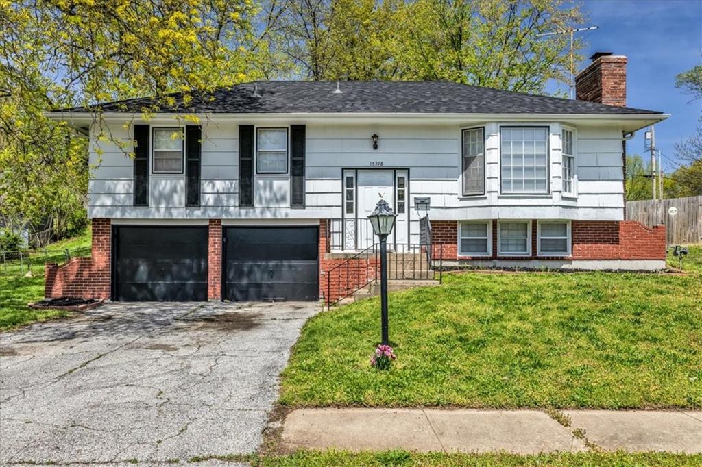 Listing Photo MLS #HMS2547096