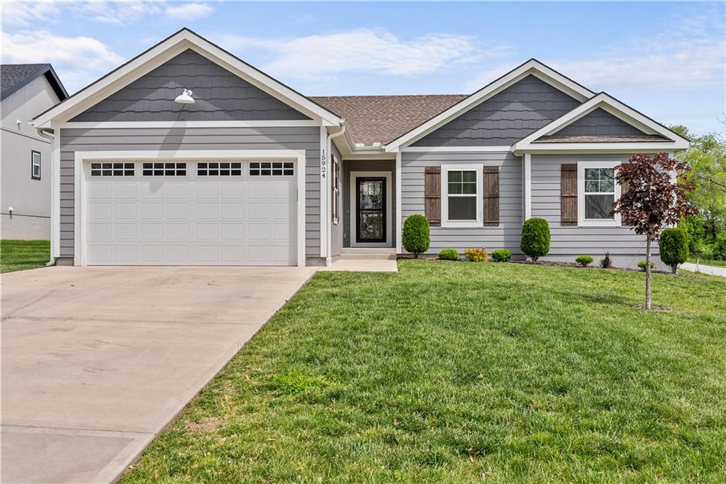 Listing Photo MLS #HMS2547193