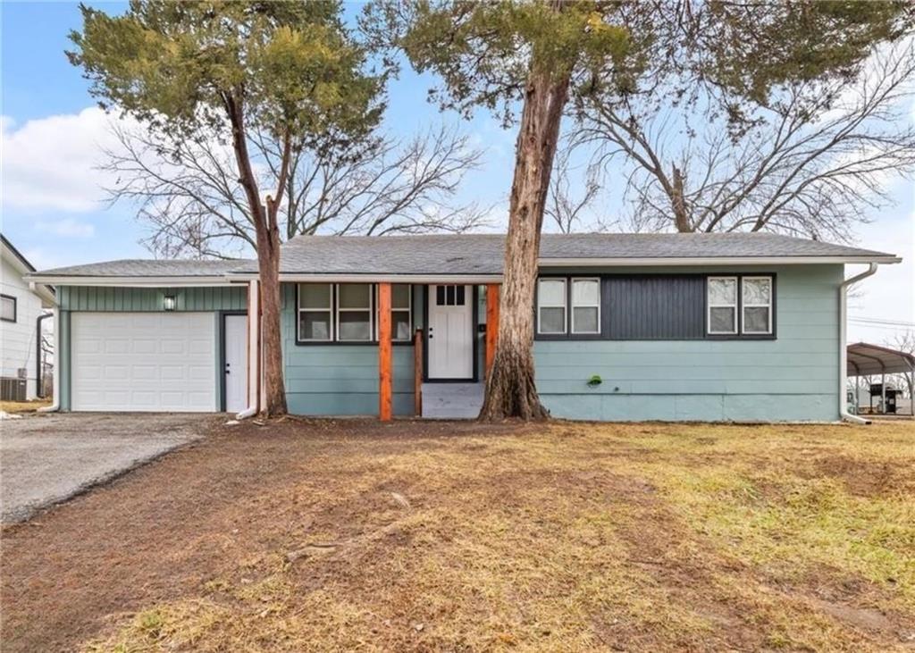 Listing Photo MLS #HMS2547247