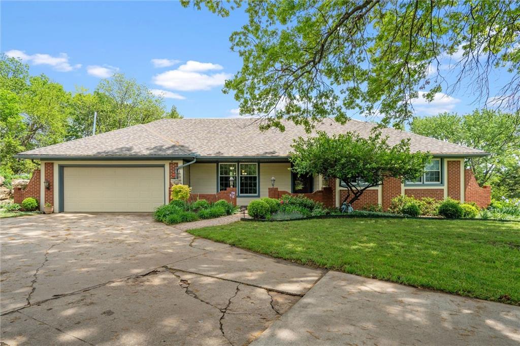 Listing Photo MLS #HMS2547278