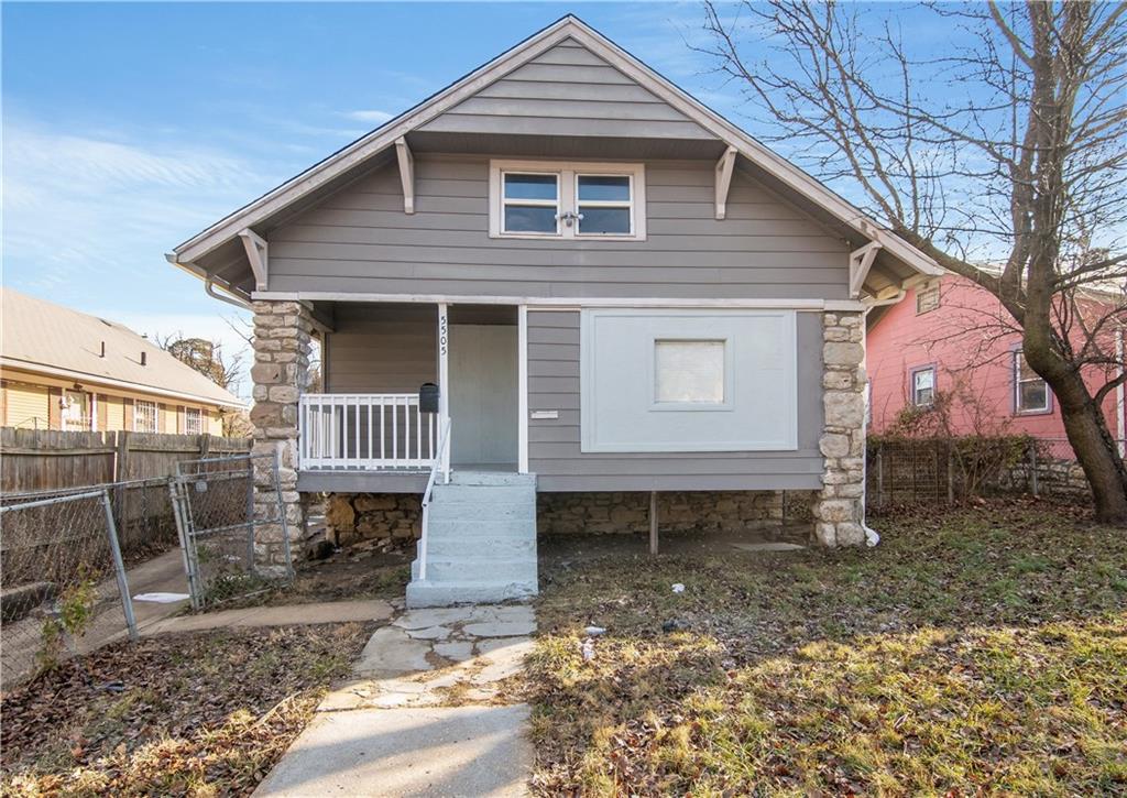 Listing Photo MLS #HMS2547279