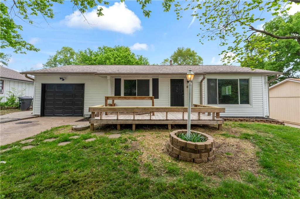 Listing Photo MLS #HMS2547308