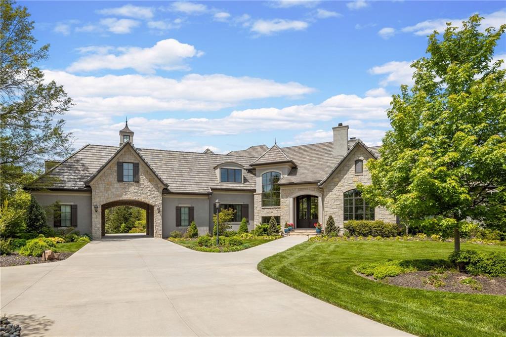 Listing Photo MLS #HMS2547313