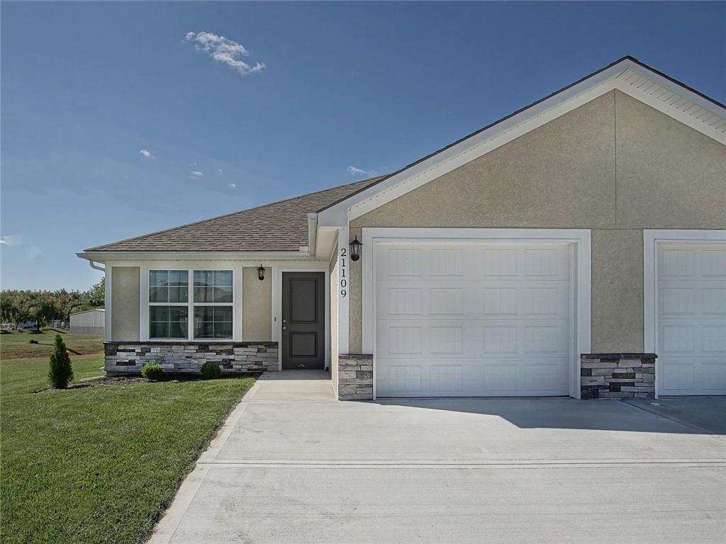 Listing Photo MLS #HMS2547376