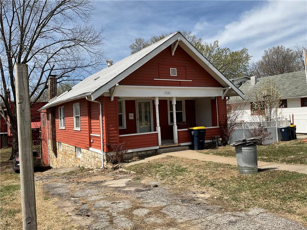 Listing Photo MLS #HMS2547407