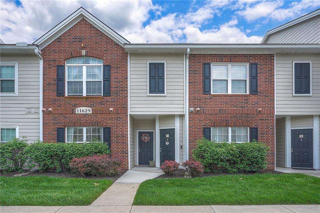 Listing Photo MLS #HMS2547449