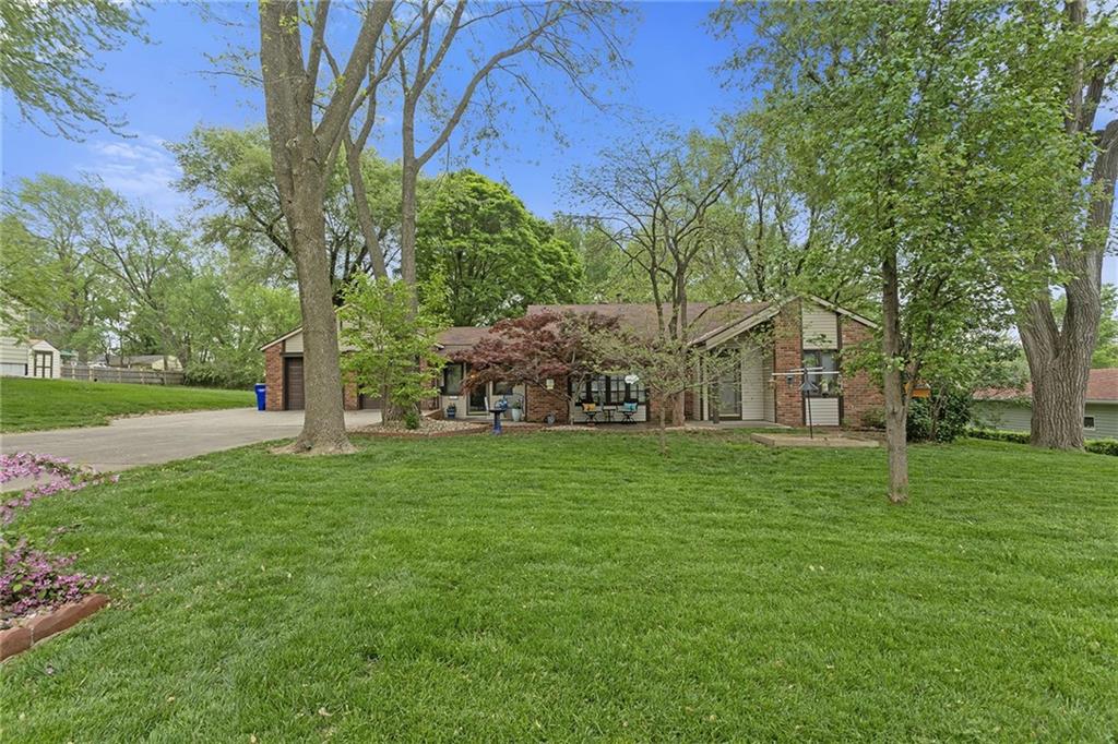 Listing Photo MLS #HMS2547562