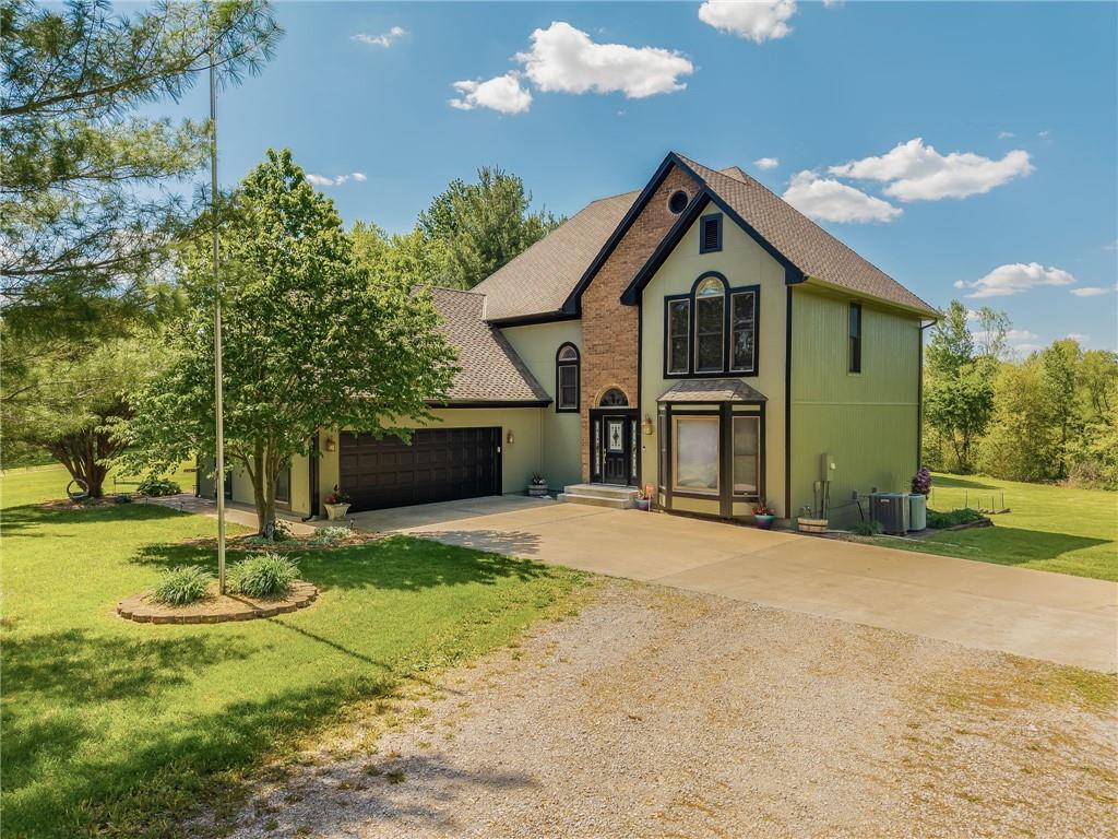 Listing Photo MLS #HMS2547564