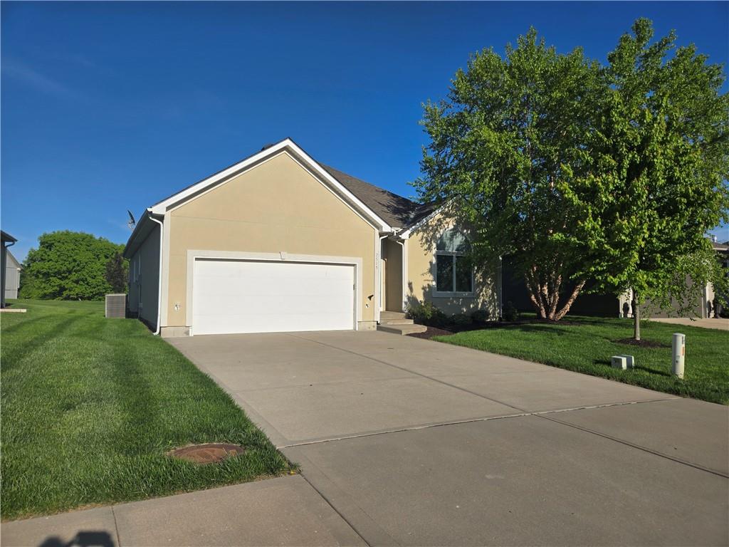 Listing Photo MLS #HMS2547582