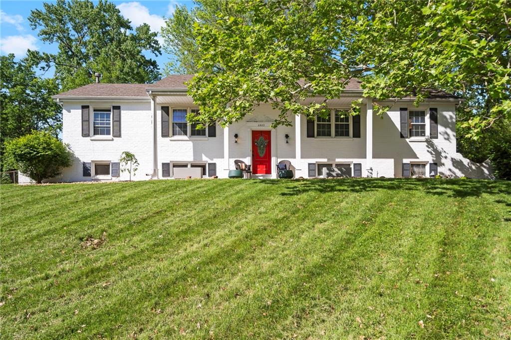 Listing Photo MLS #HMS2547613