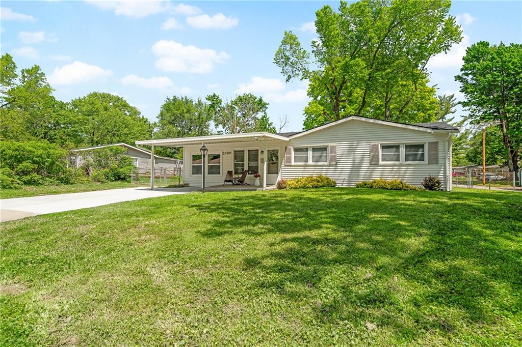 Listing Photo MLS #HMS2547615