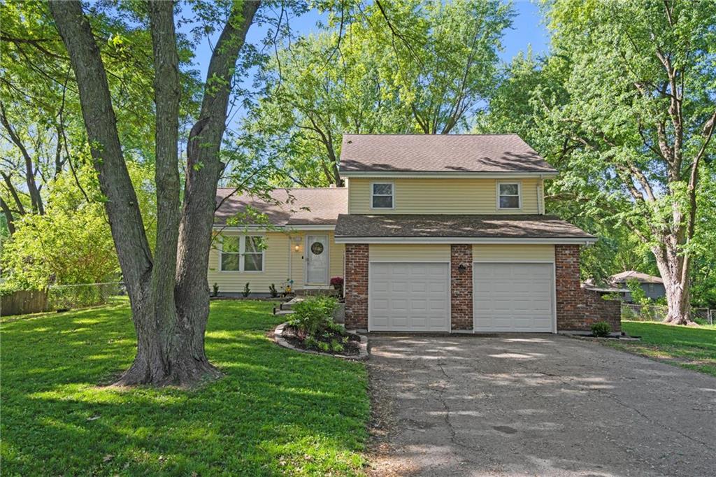 Listing Photo MLS #HMS2547719
