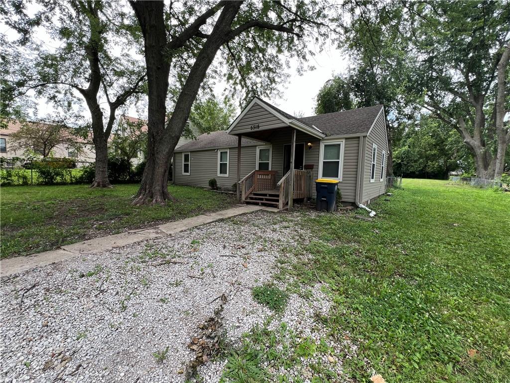 Listing Photo MLS #HMS2547820