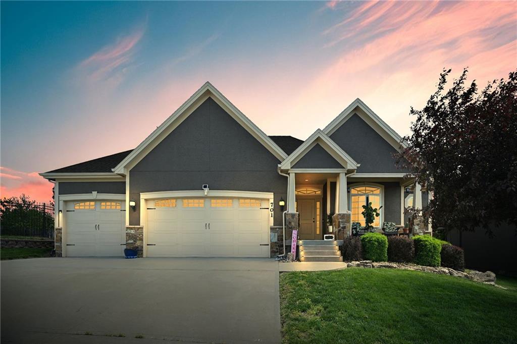 Listing Photo MLS #HMS2547910