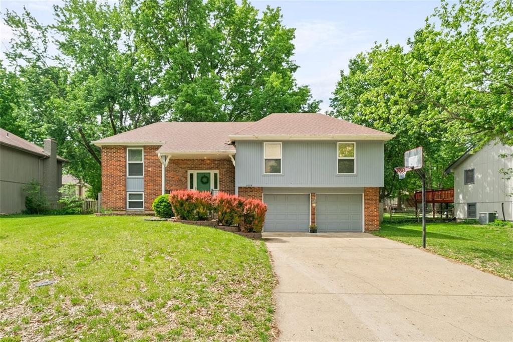 Listing Photo MLS #HMS2547952