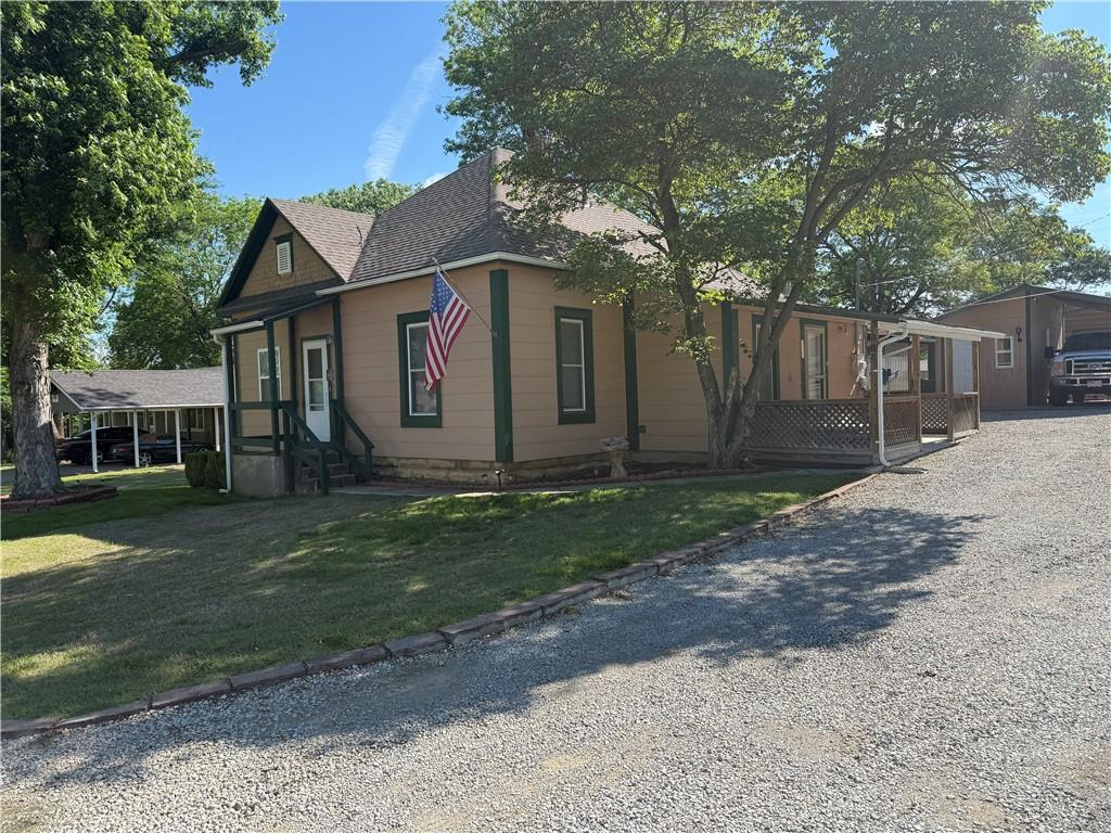 Listing Photo MLS #HMS2547966