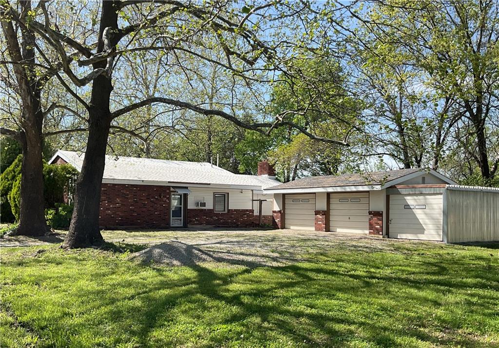 Listing Photo MLS #HMS2547967