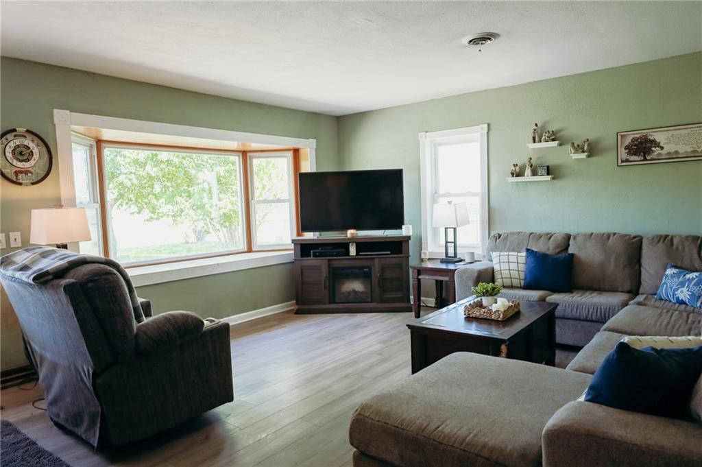 Listing Photo MLS #HMS2548096