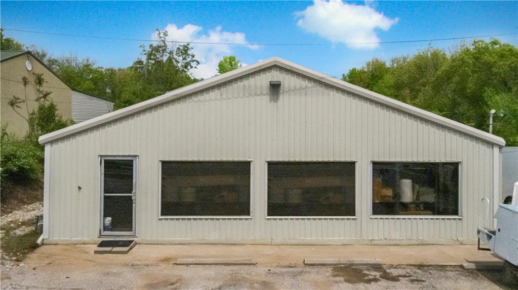 Listing Photo MLS #HMS2548309