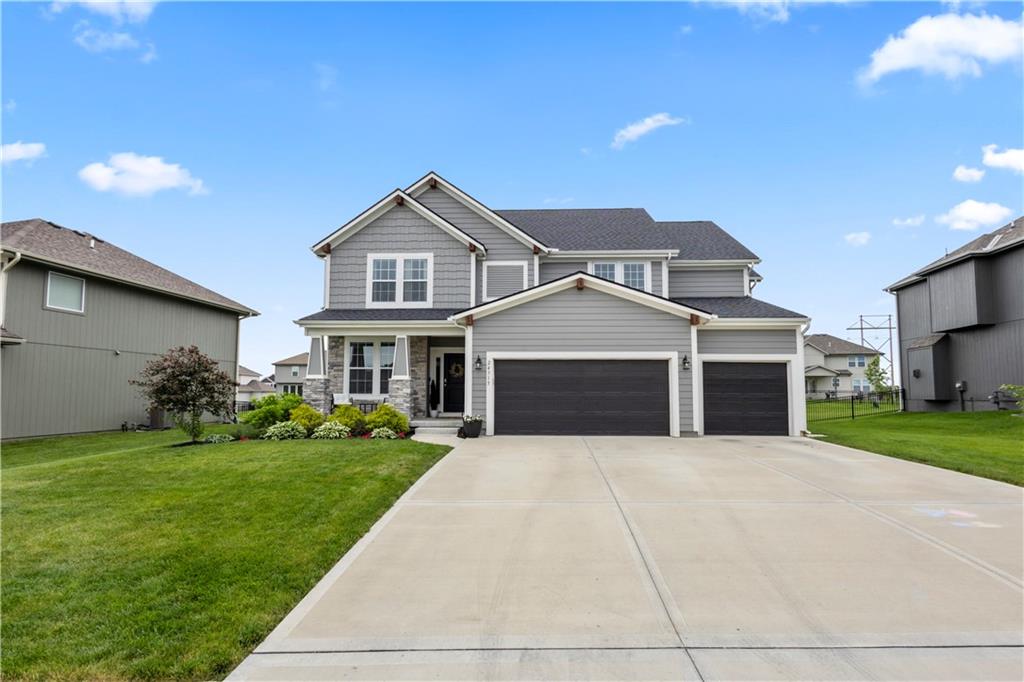Listing Photo MLS #HMS2548326