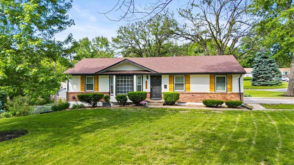 Listing Photo MLS #HMS2548357