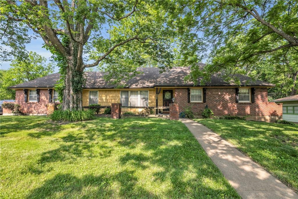Listing Photo MLS #HMS2548427