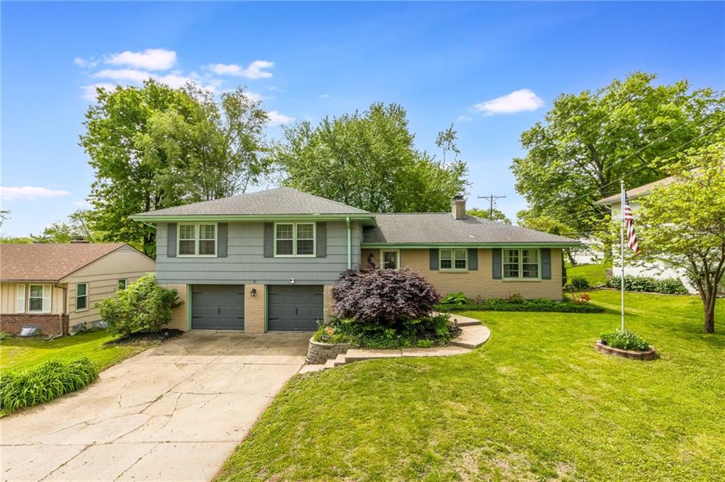 Listing Photo MLS #HMS2548435
