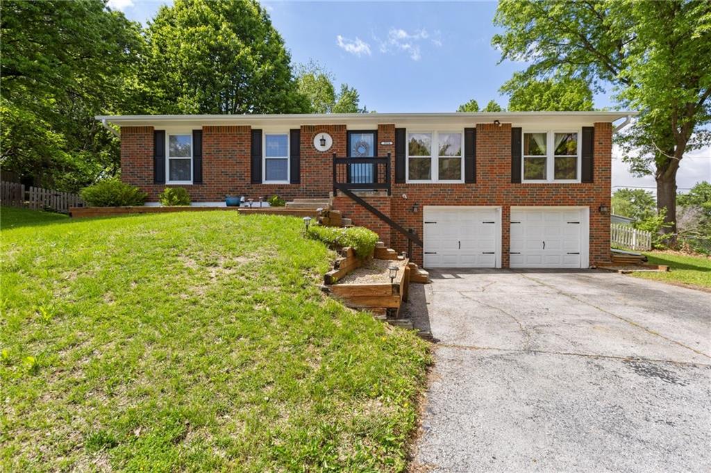 Listing Photo MLS #HMS2548574