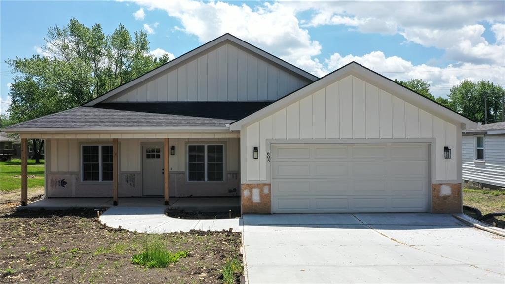 Listing Photo MLS #HMS2548677