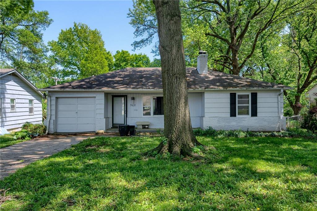 Listing Photo MLS #HMS2548736