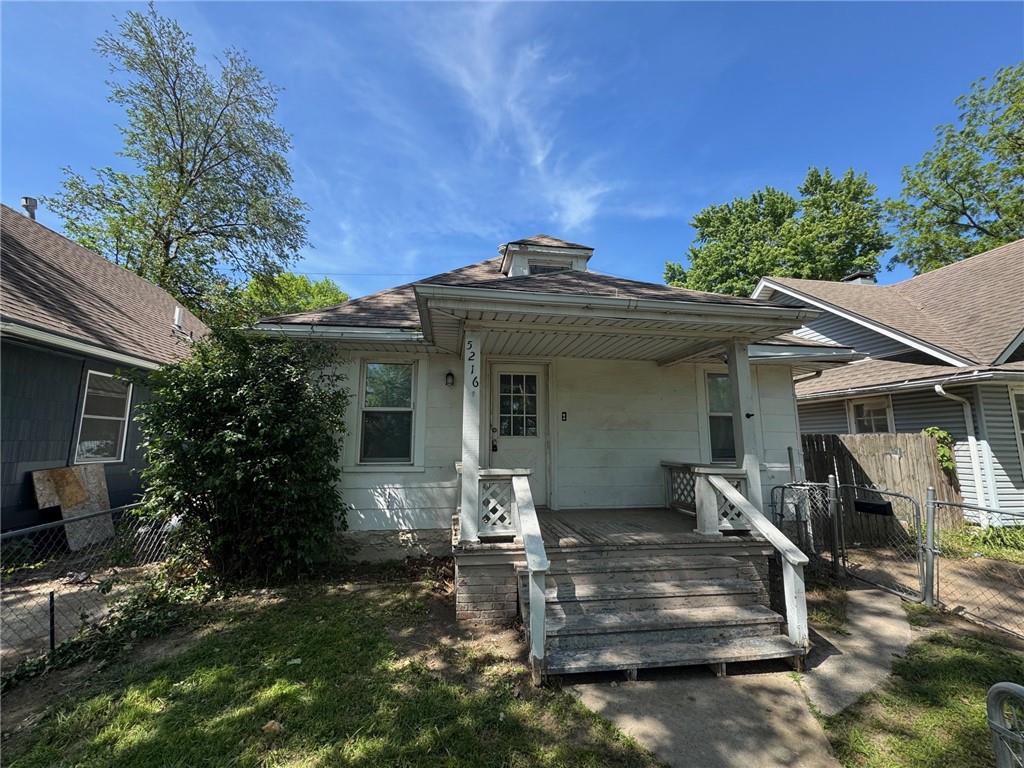 Listing Photo MLS #HMS2549179