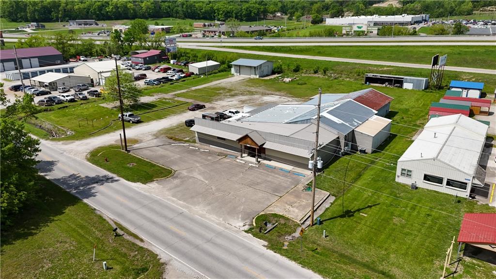 Listing Photo MLS #HMS2549296