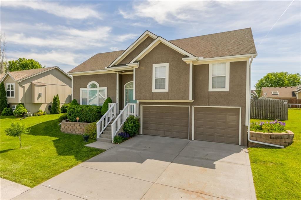 Listing Photo MLS #HMS2549328