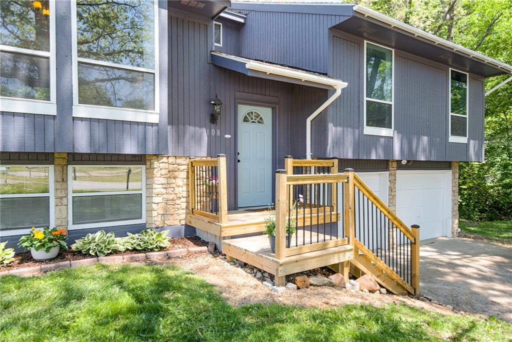Listing Photo MLS #HMS2549354