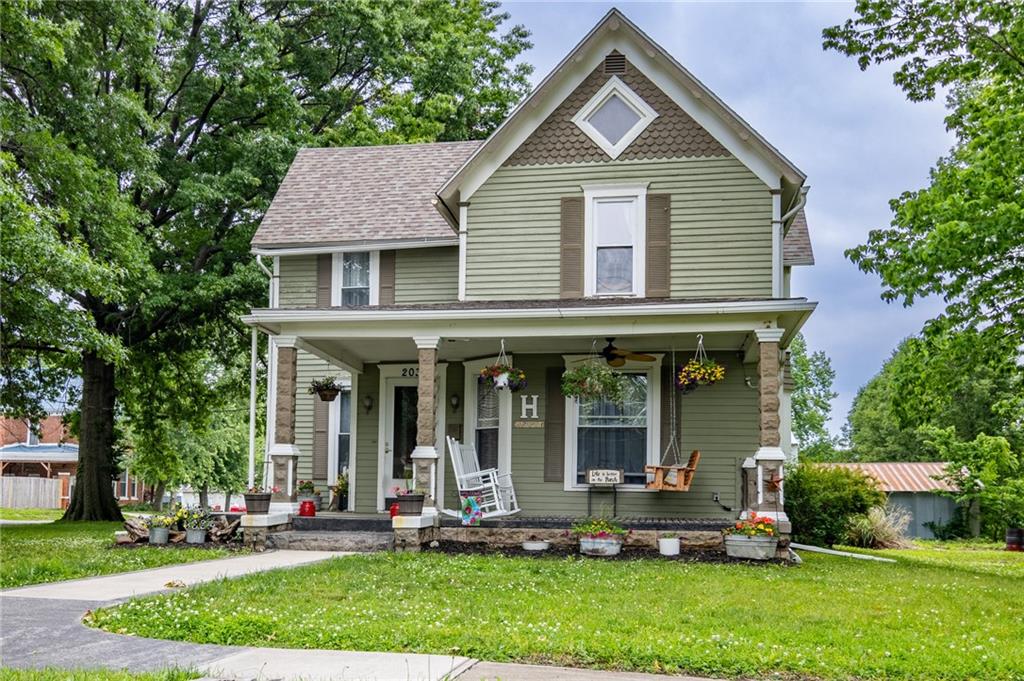 Listing Photo MLS #HMS2549361