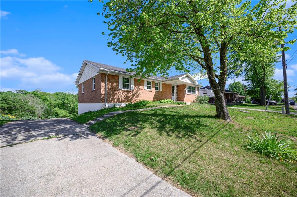 Listing Photo MLS #HMS2549372