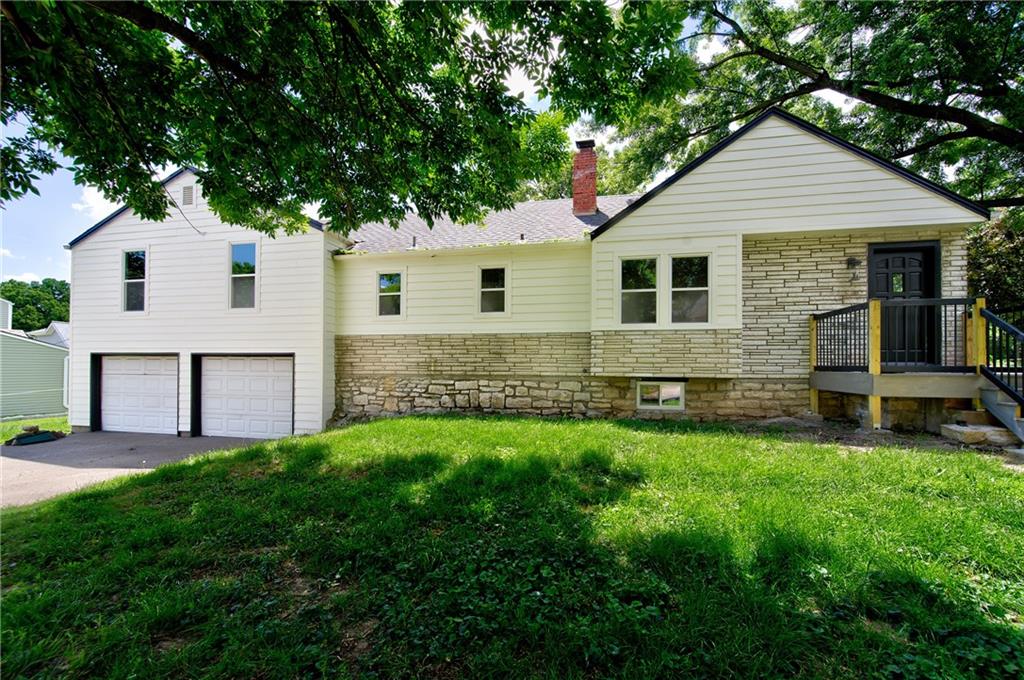 Listing Photo MLS #HMS2549437
