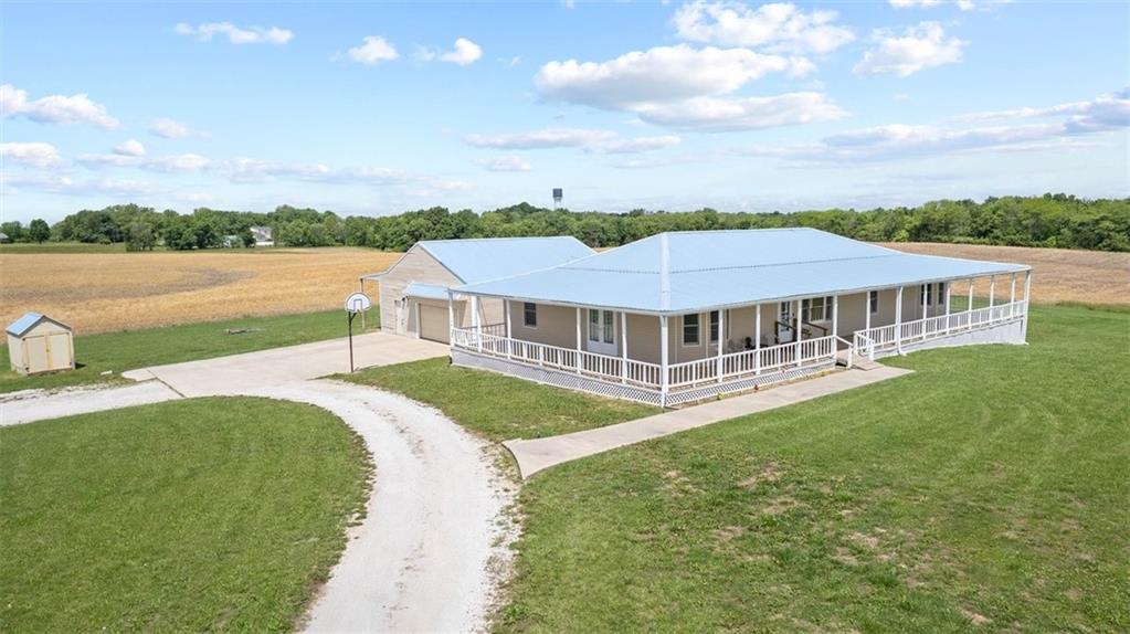 Listing Photo MLS #HMS2549545