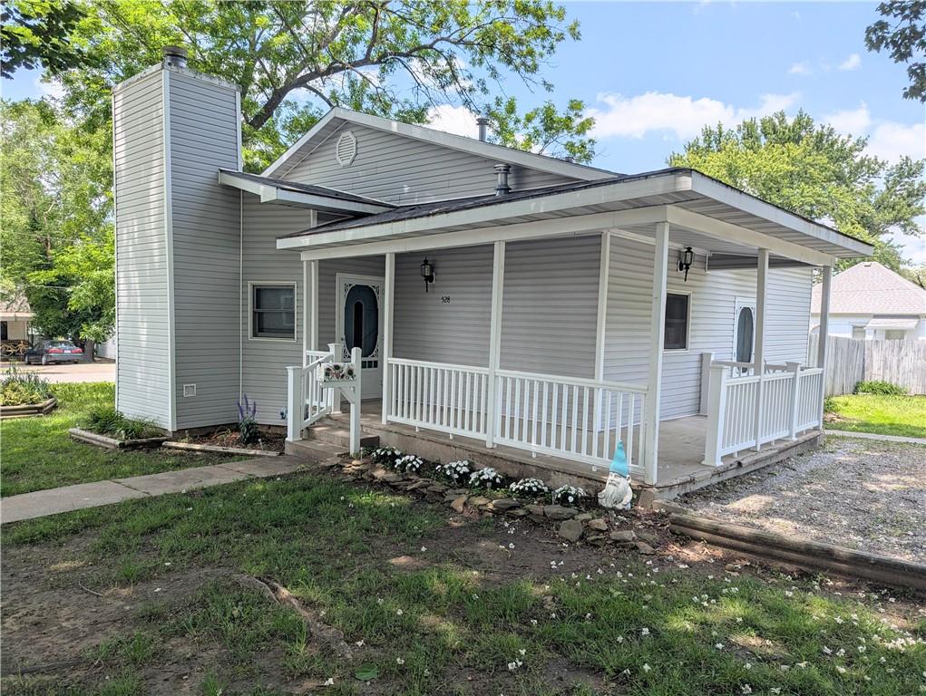 Listing Photo MLS #HMS2549791