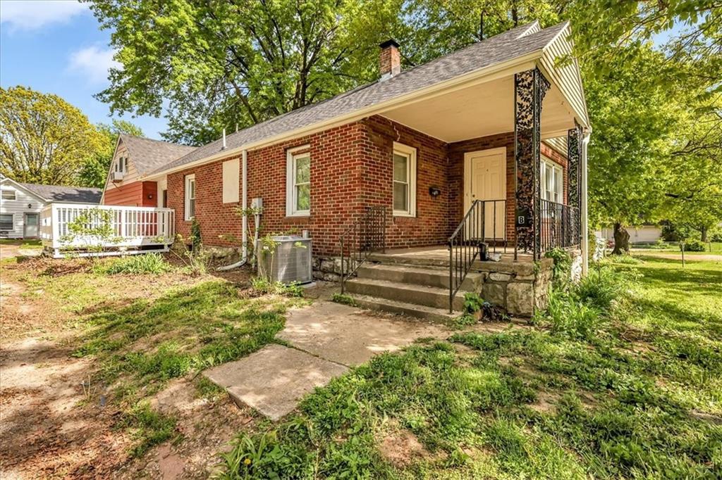 Listing Photo MLS #HMS2549872