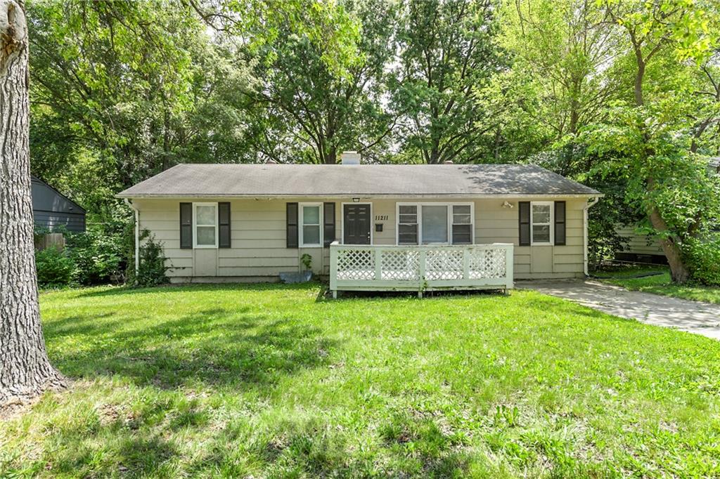 Listing Photo MLS #HMS2549894