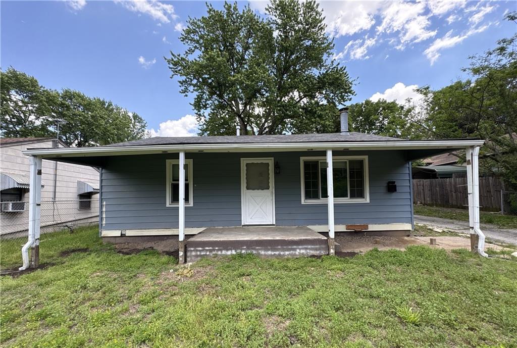 Listing Photo MLS #HMS2549912