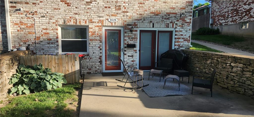 Listing Photo MLS #HMS2550004