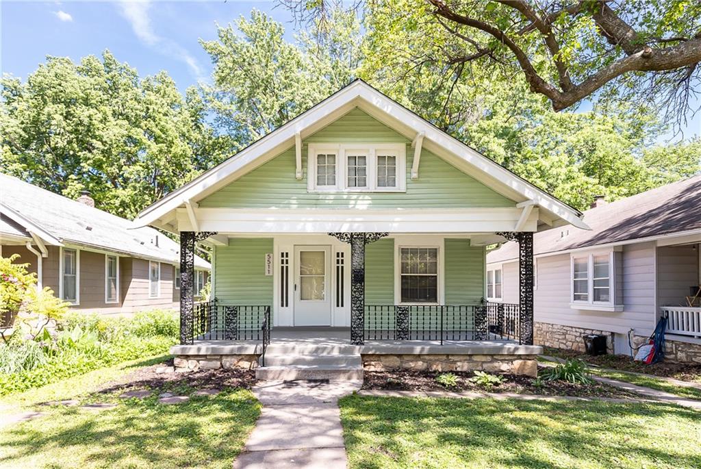 Listing Photo MLS #HMS2550013