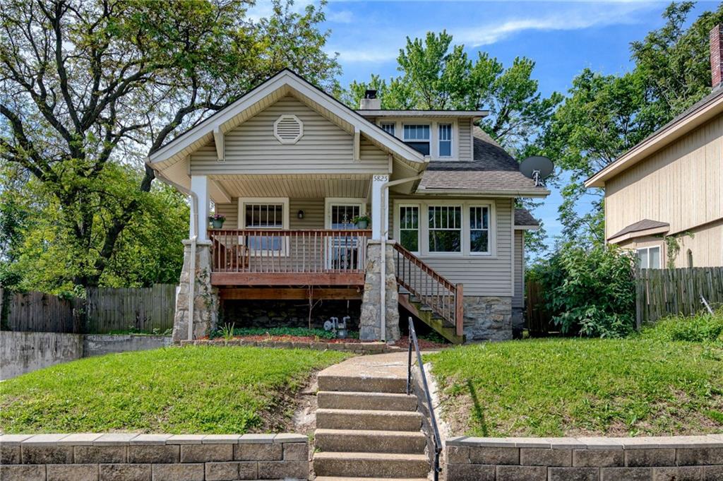 Listing Photo MLS #HMS2550031